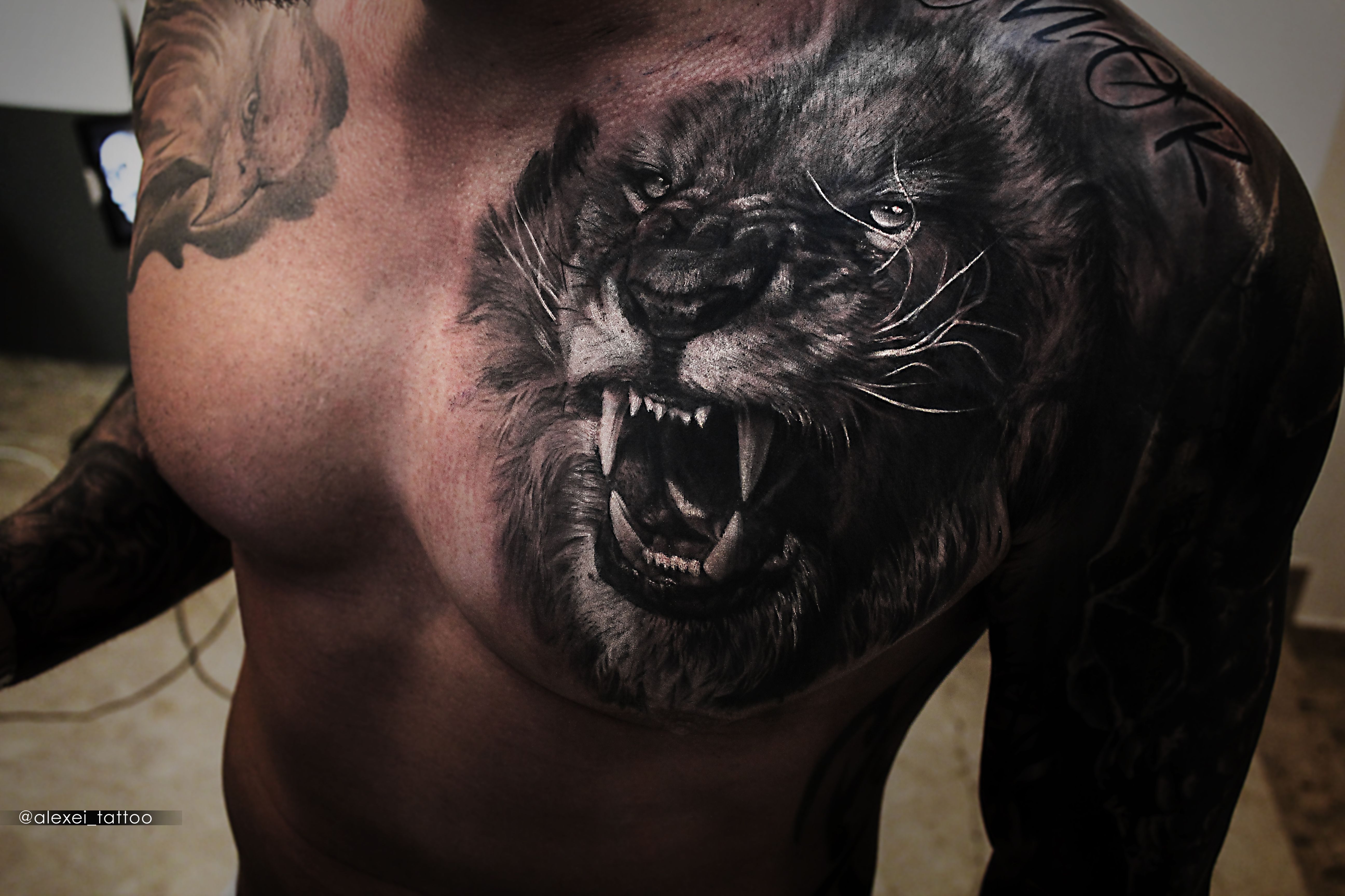 lion chest tattoos for men 0015