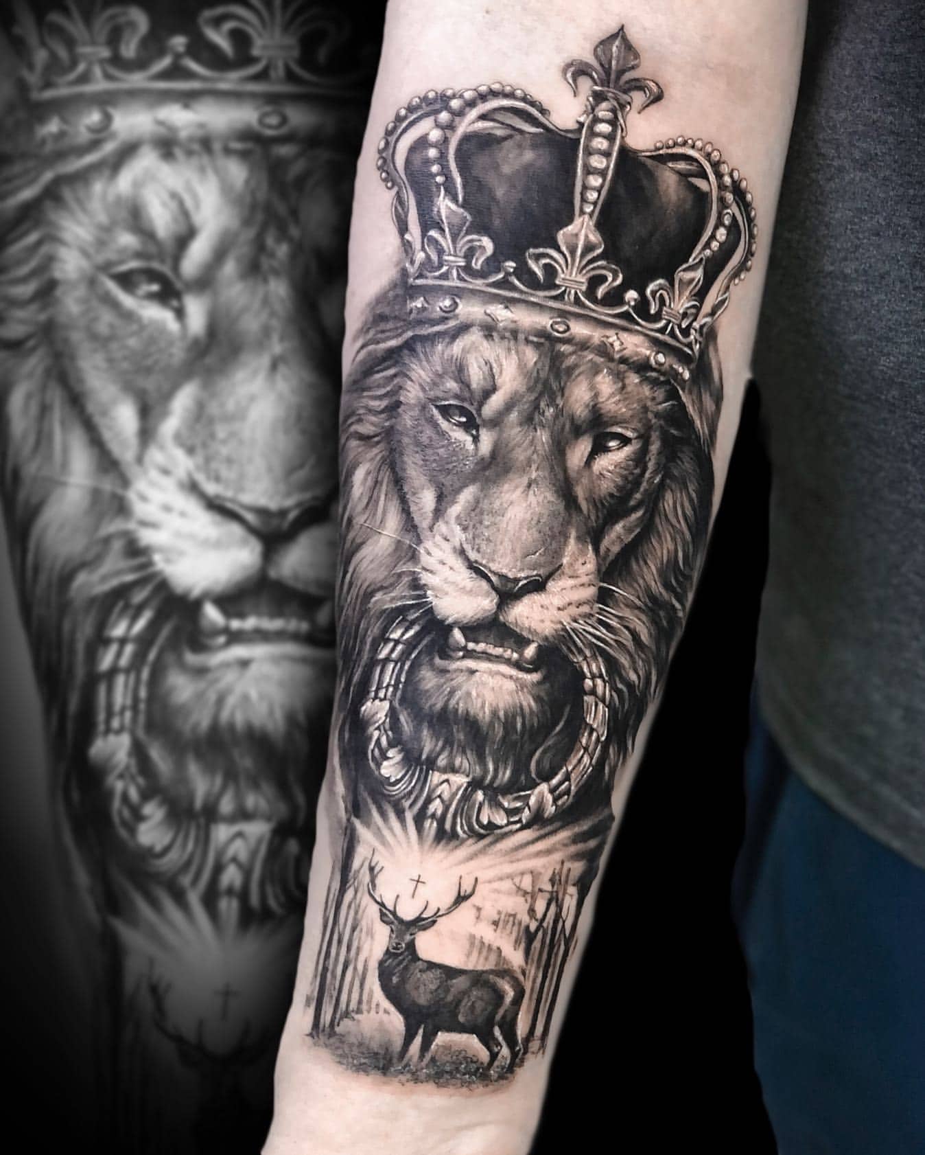 lion chest tattoos for men 0025