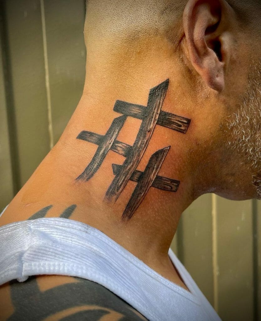 middle neck tattoos for men 0045