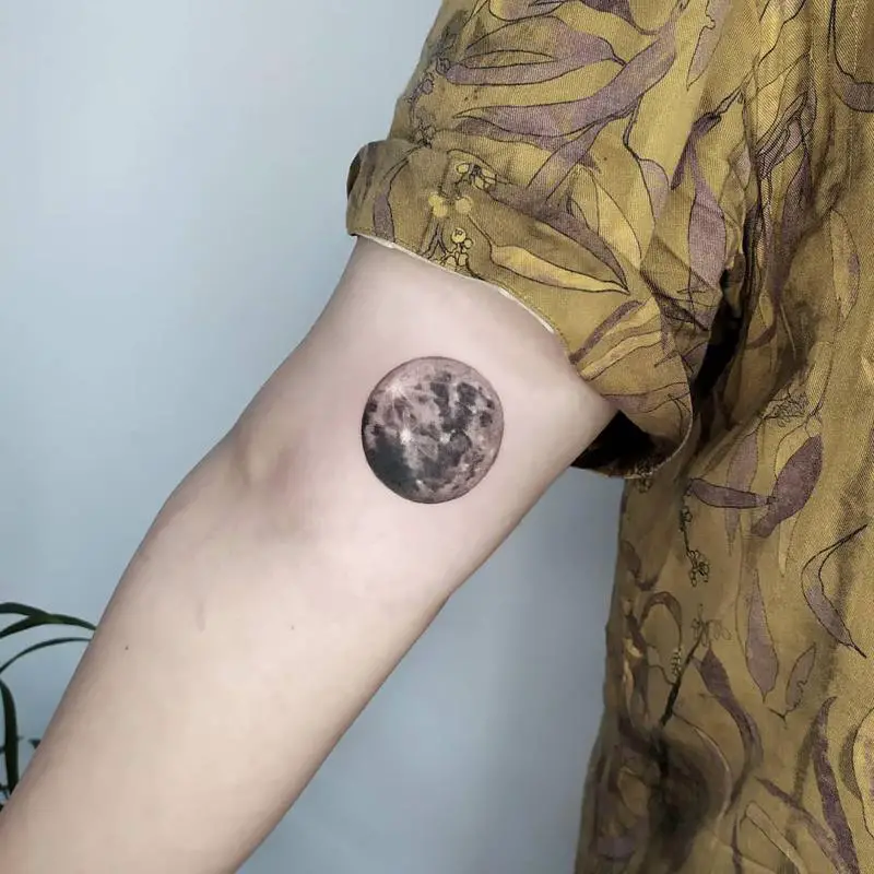 moon tattoos for men 0037