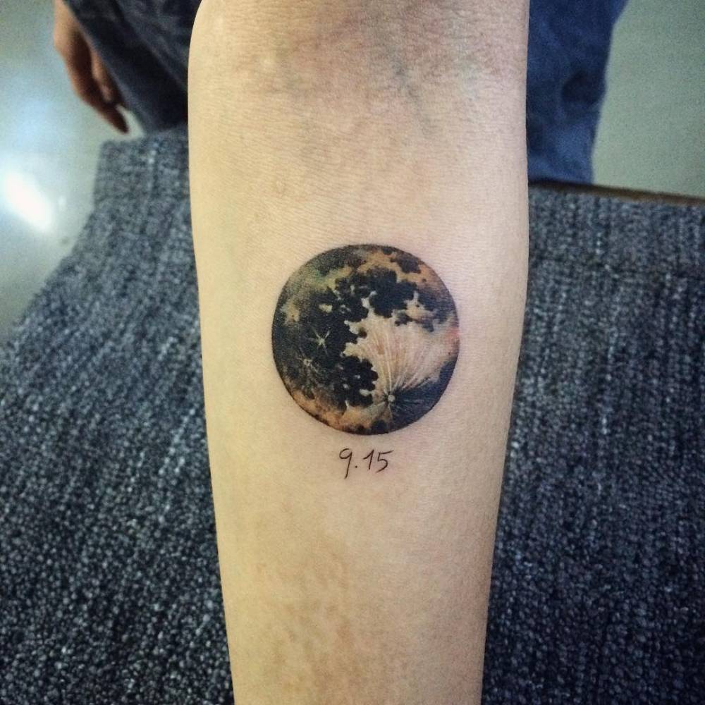 moon tattoos for men 0040