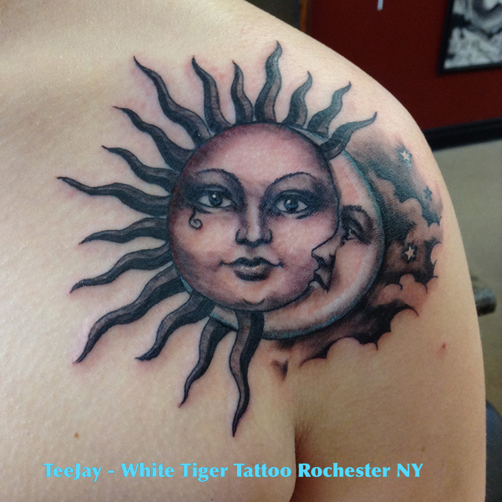 moon tattoos for men 0044