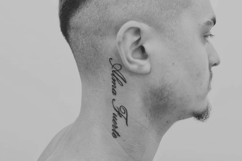 neck tattoos for black men 0079