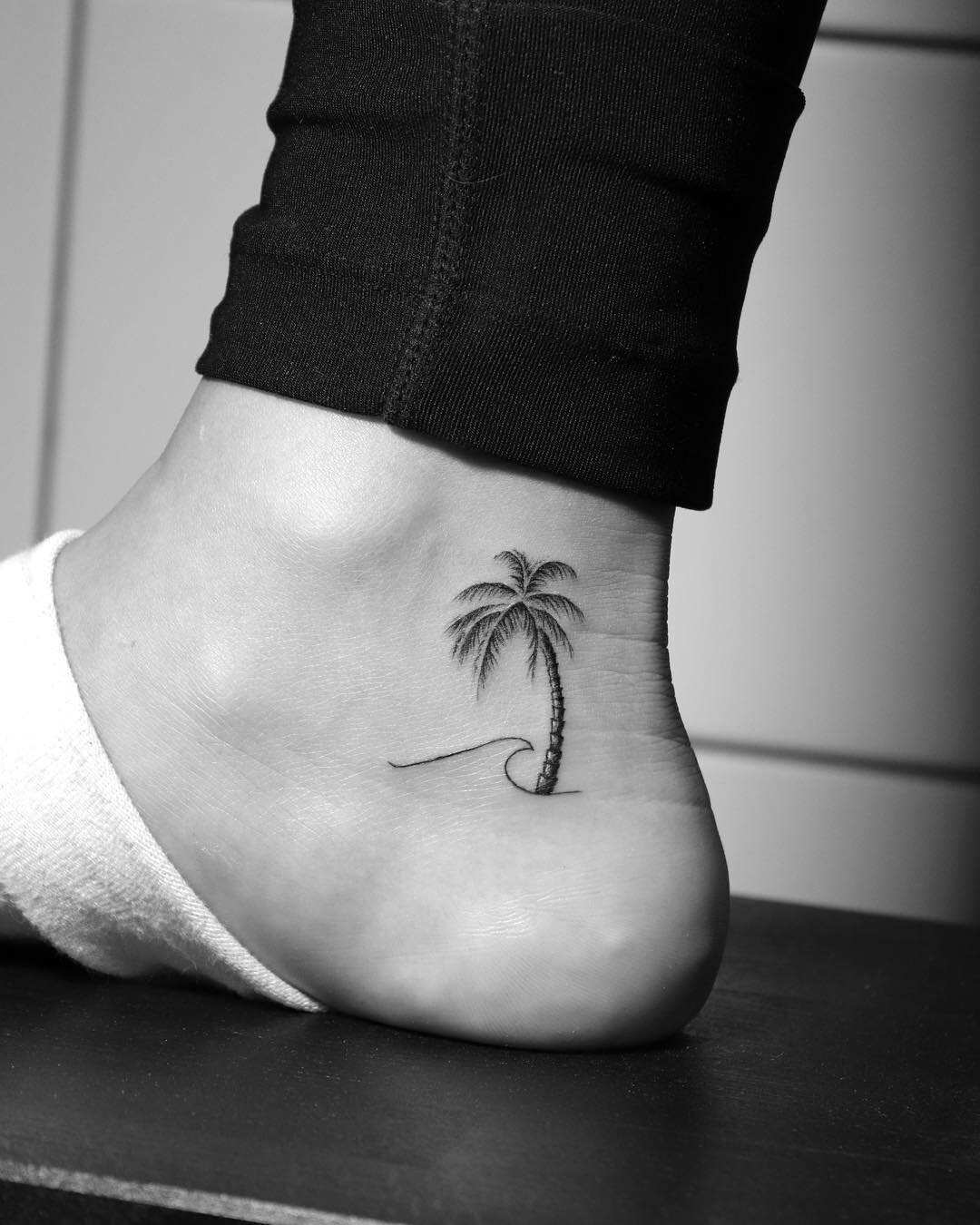 palm tree tattoos for men 0040