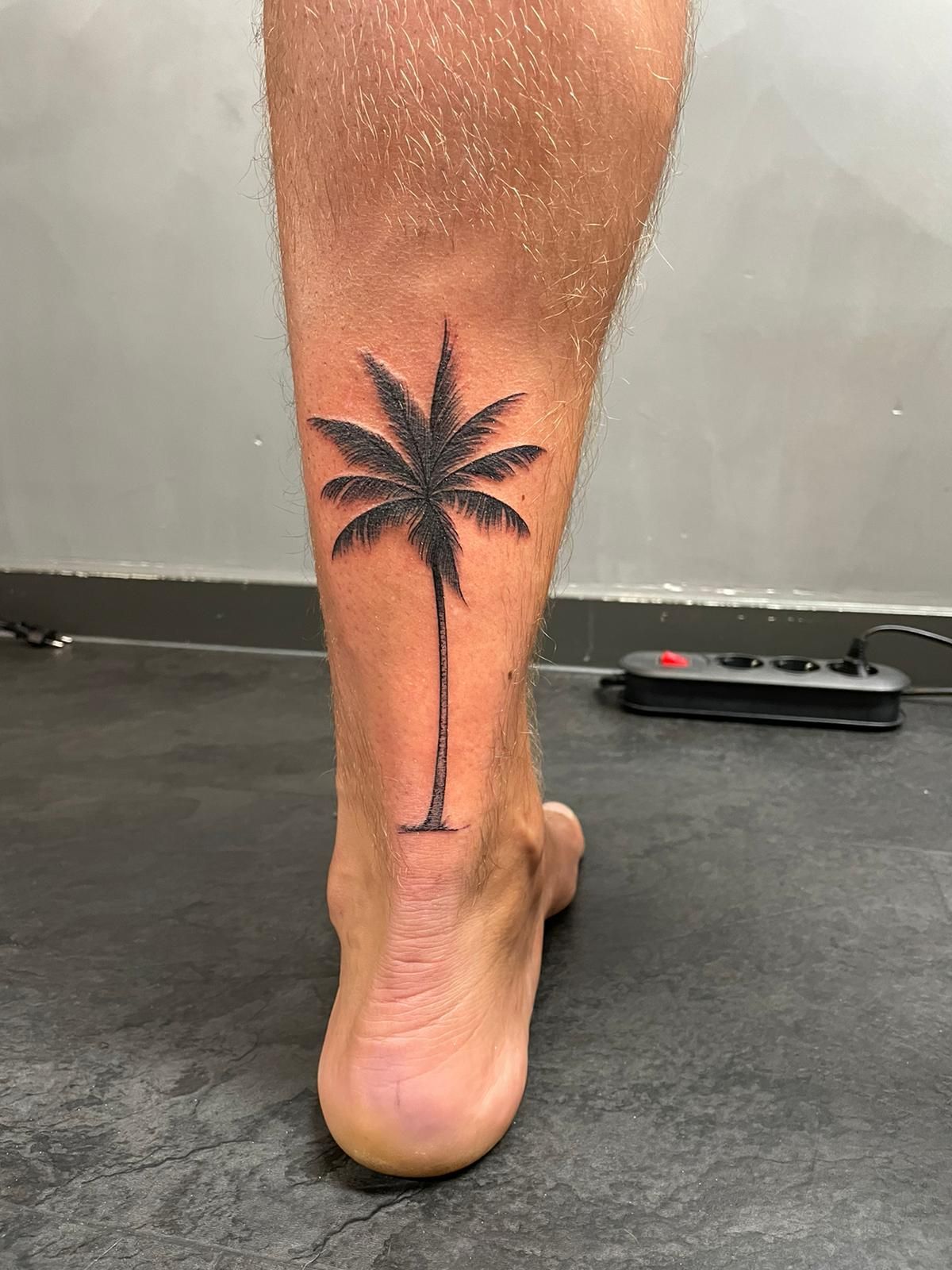 palm tree tattoos for men 0084