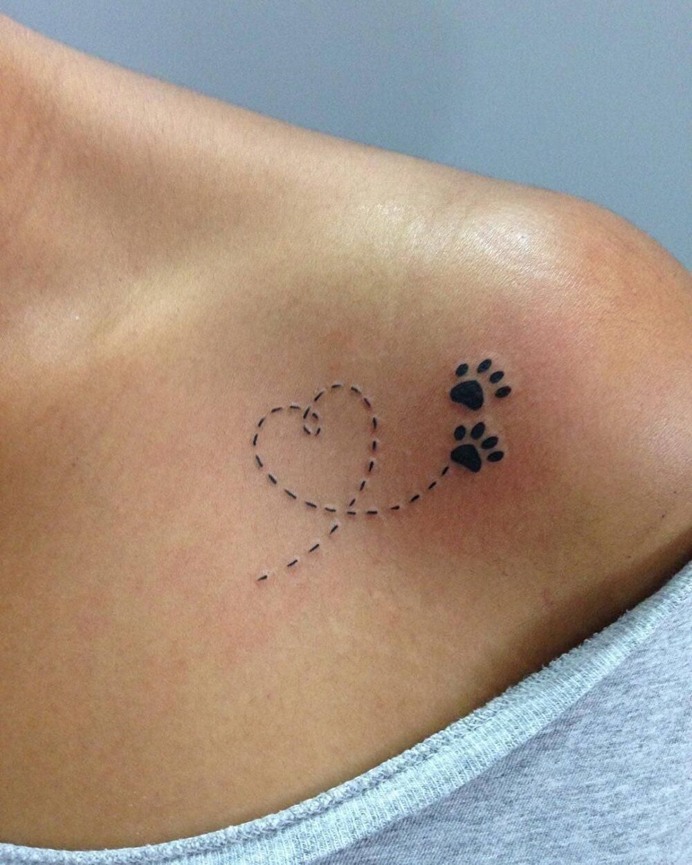 paw print tattoos for men 0043