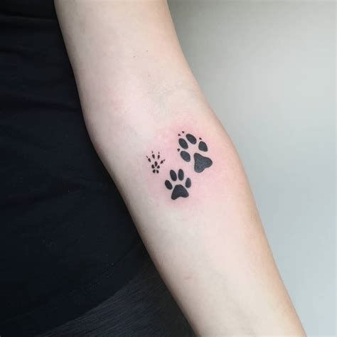 paw print tattoos for men 0089