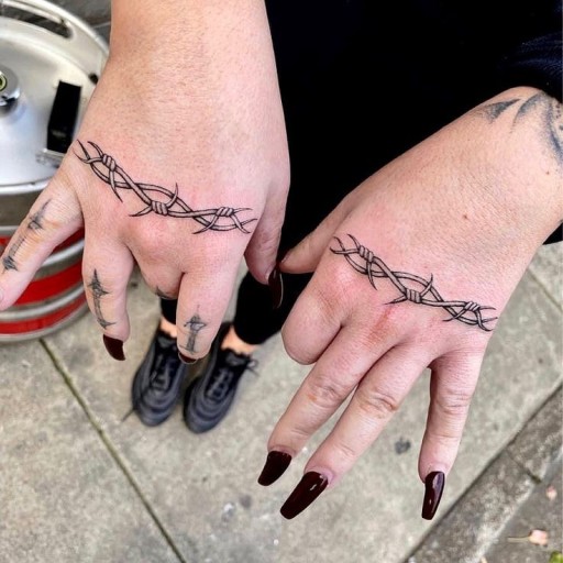 popular barb wire tattoos for men