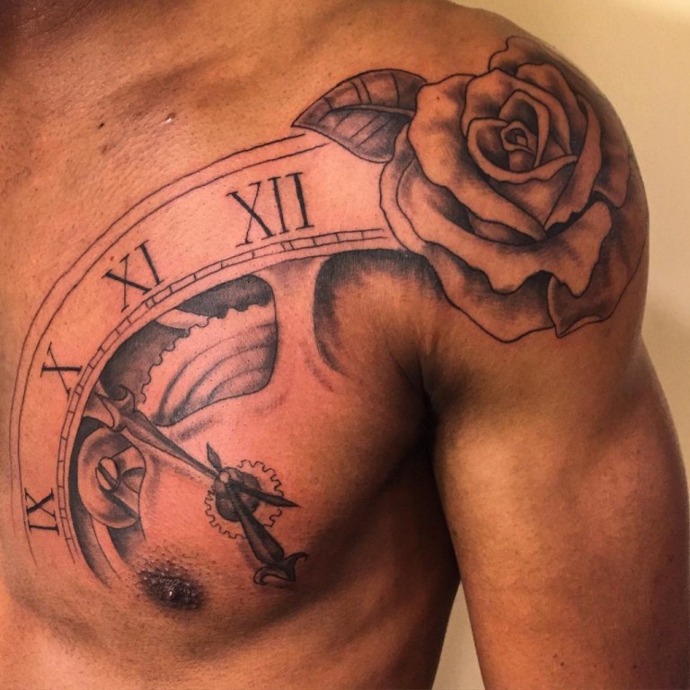 popular shoulder blade tattoos for men