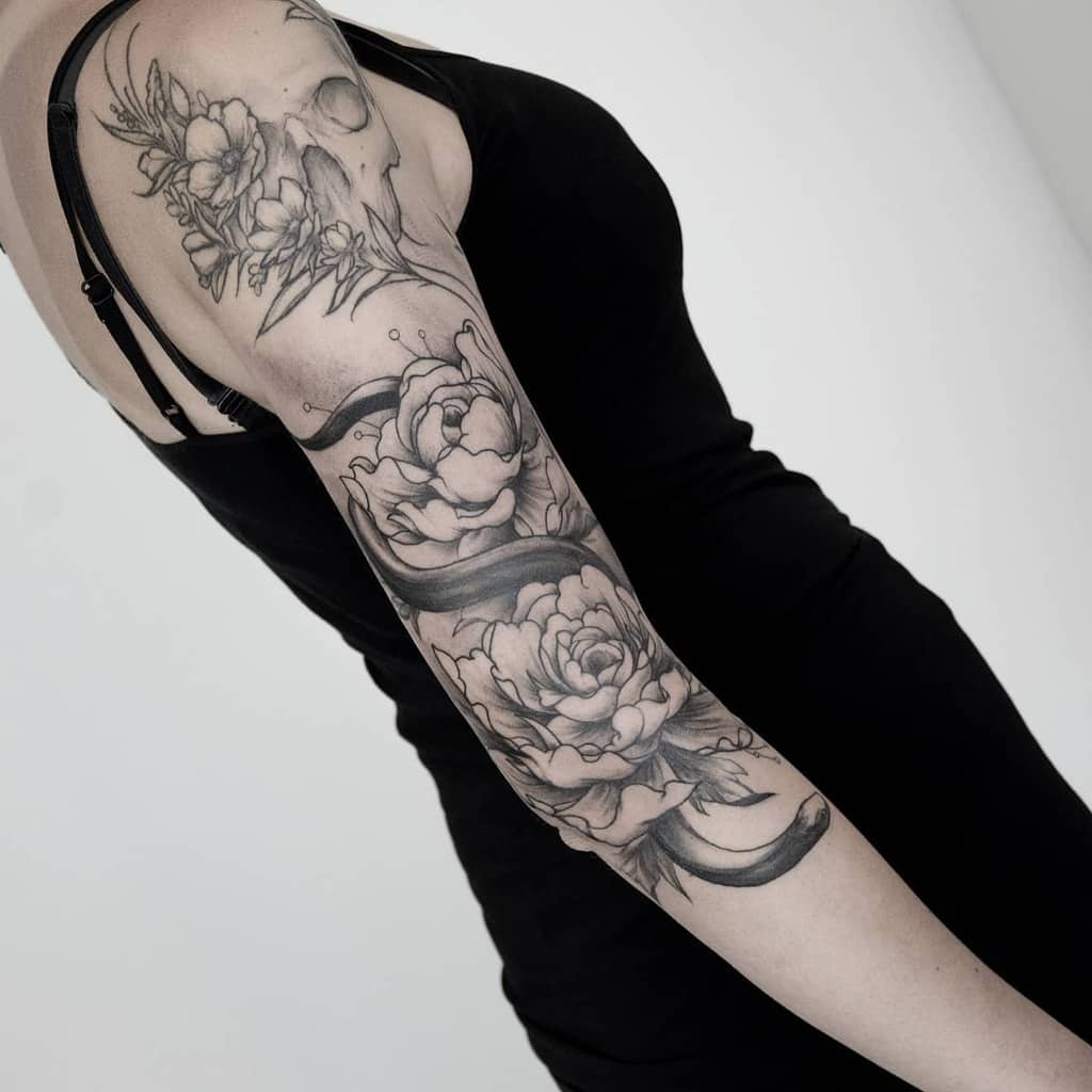 quarter sleeve tattoos for men 0044