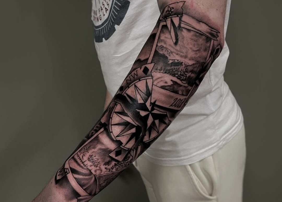 quarter sleeve tattoos for men 0070