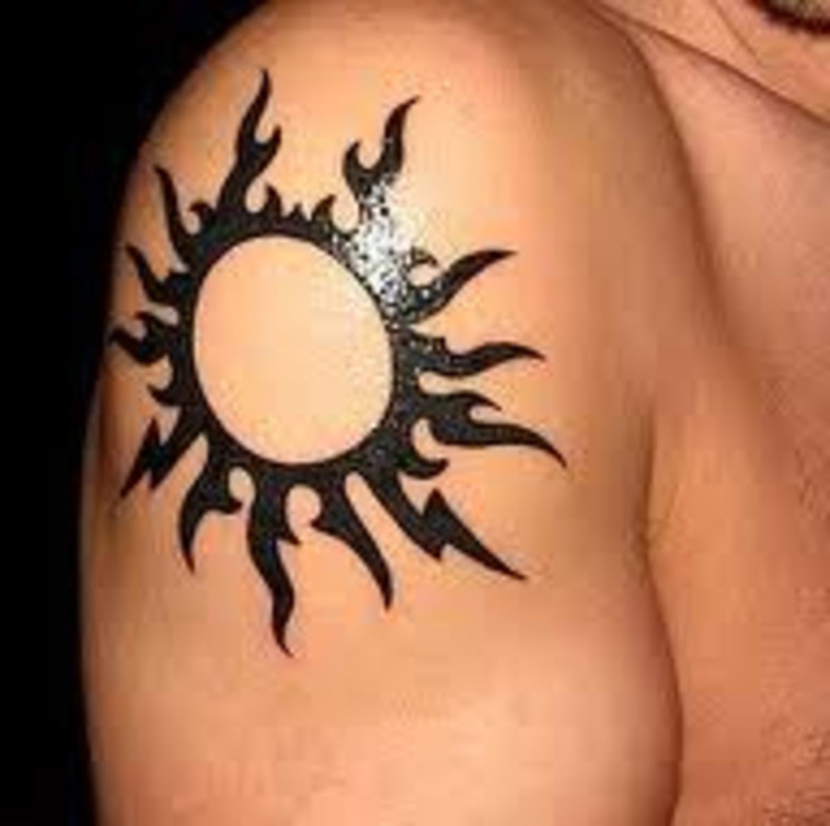 realistic sun tattoos for men techniques.