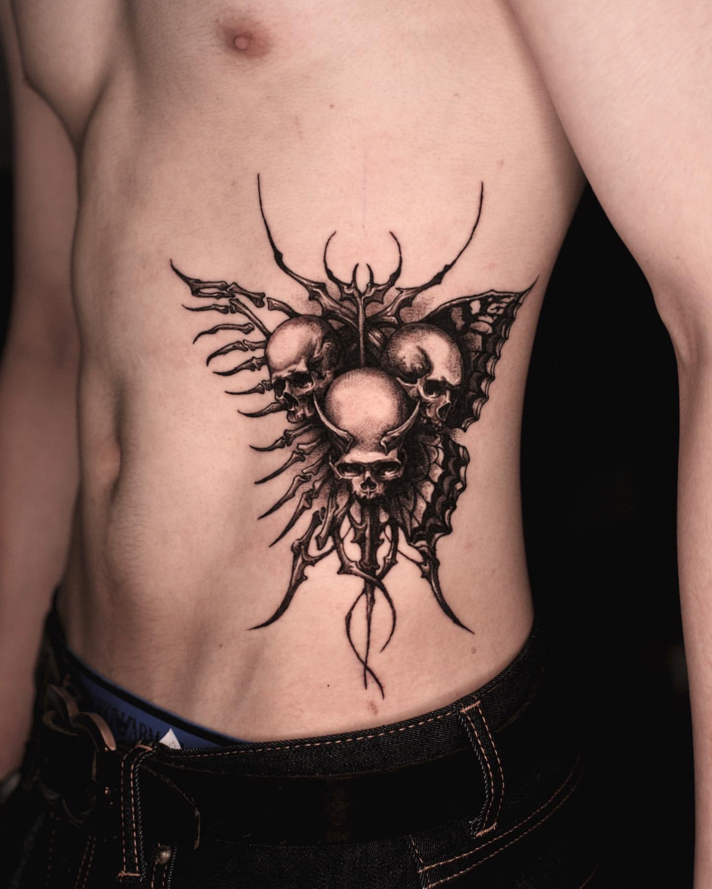 round tattoos for men 0038