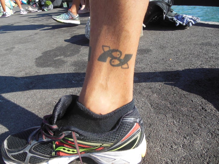 running tattoos for men 0086