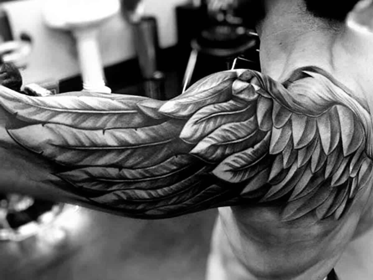 shoulder blade tattoos for men 0038