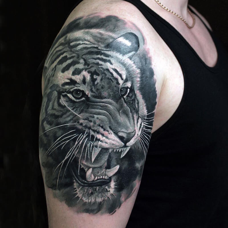 shoulder tattoos for black men 0044