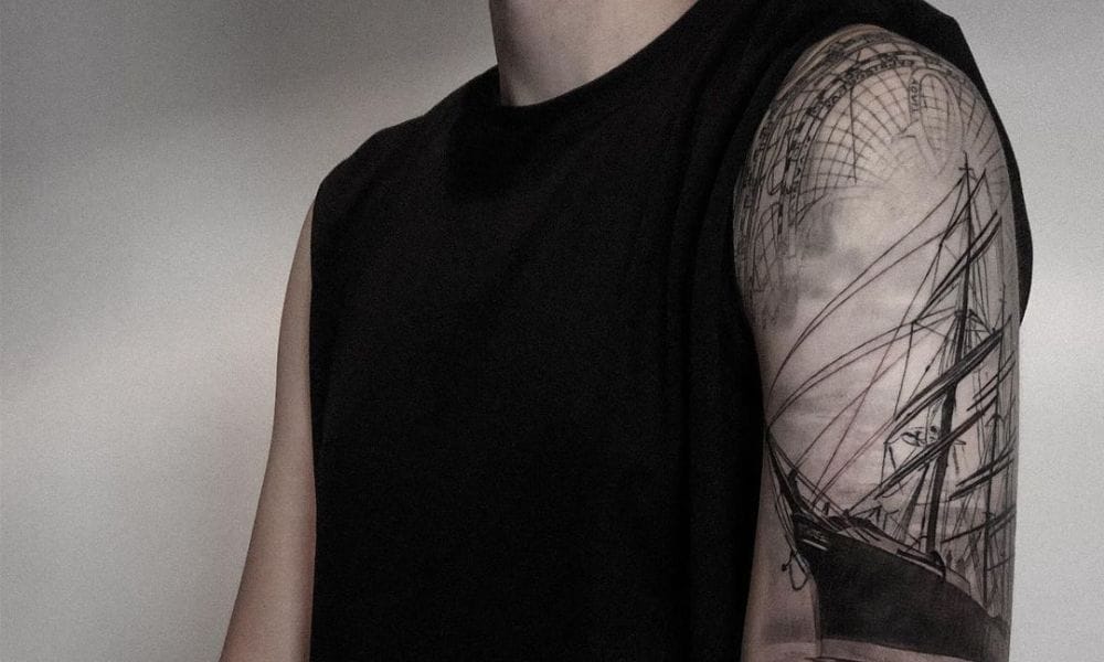 shoulder tattoos for men 0019