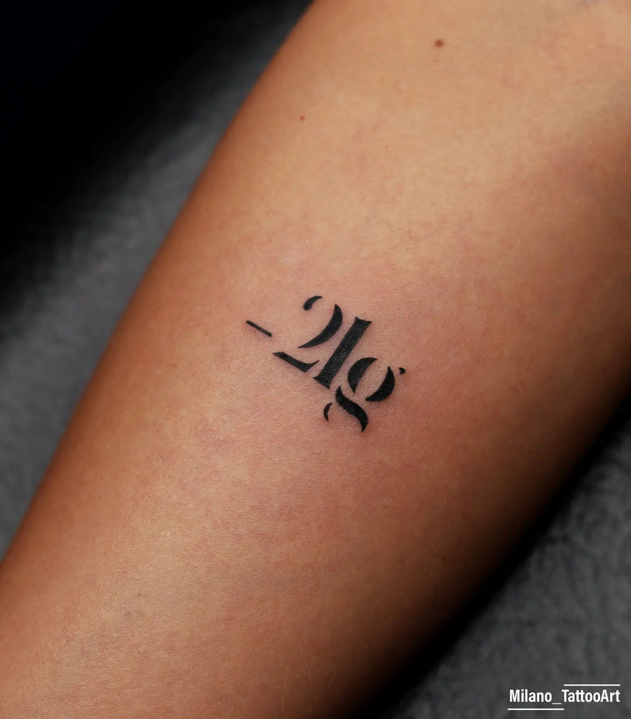 simple tattoos for men 0010