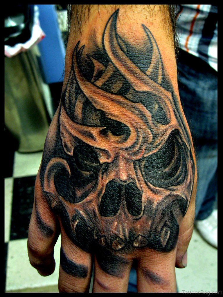 skull hand tattoos for men 0017