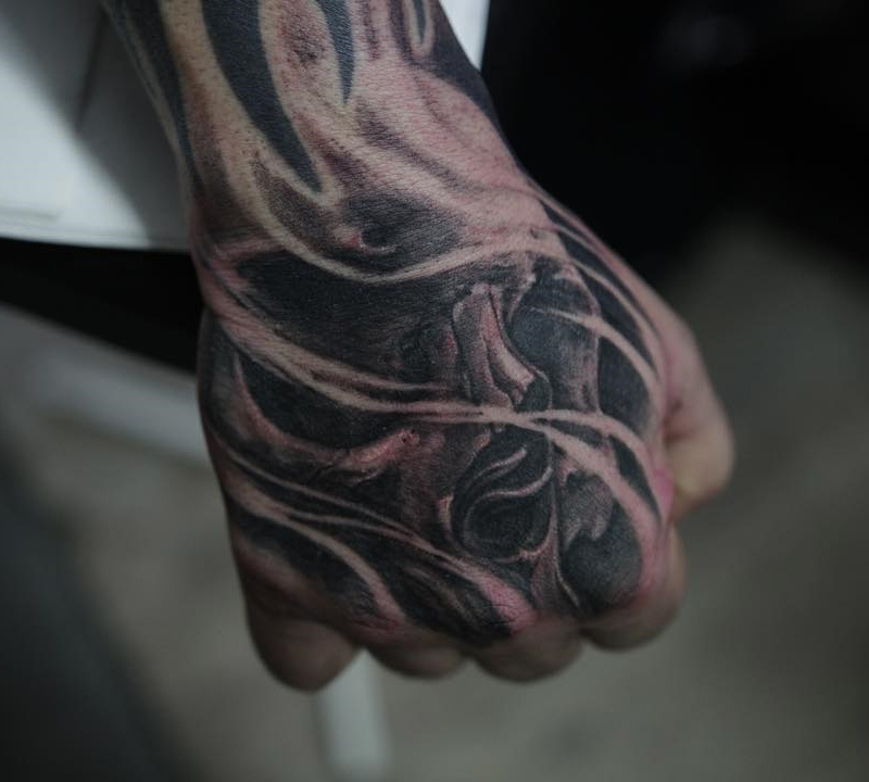 skull hand tattoos for men 0038