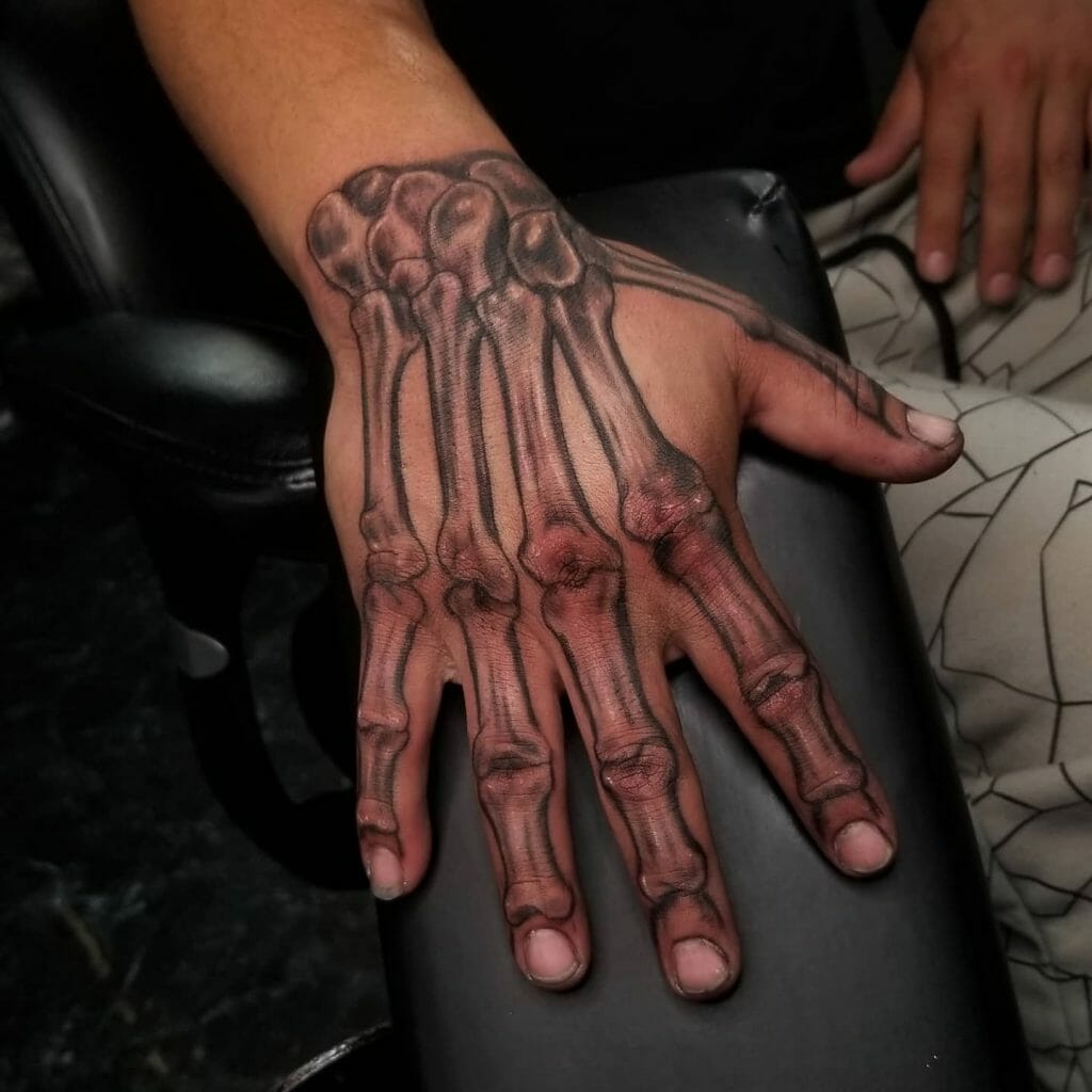 skull hand tattoos for men 0057