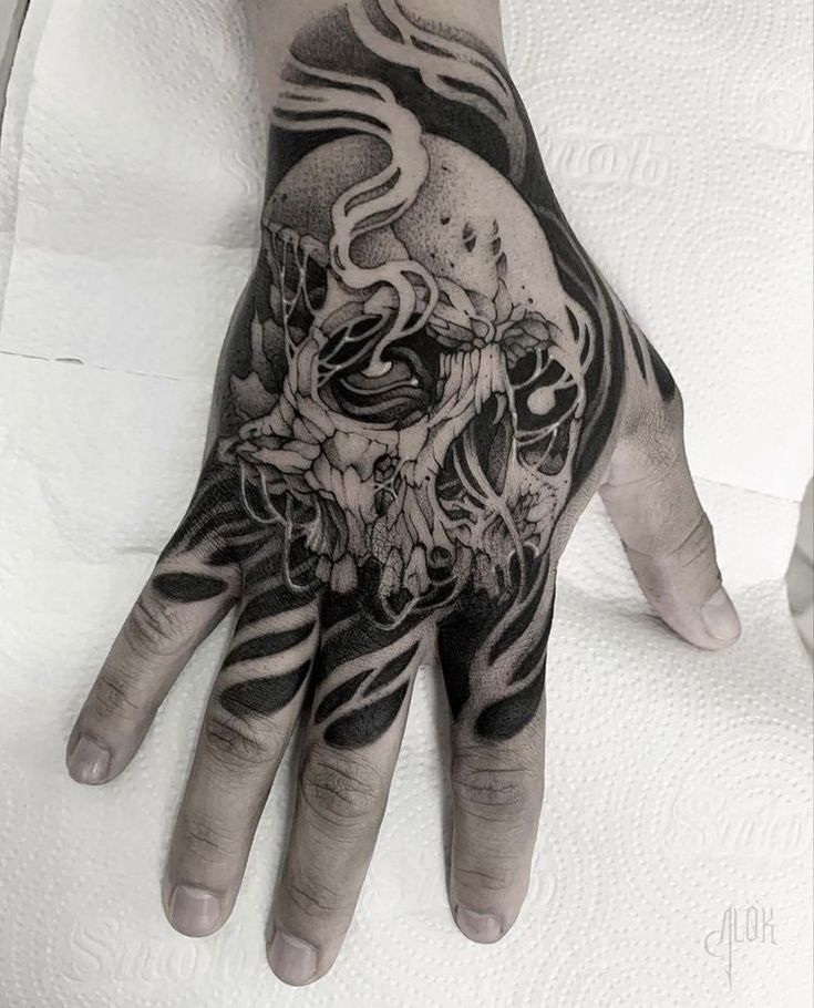 skull hand tattoos for men 0066