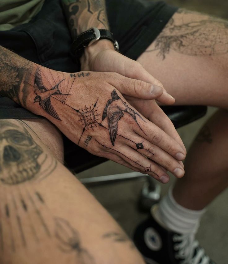 skull hand tattoos for men 0078