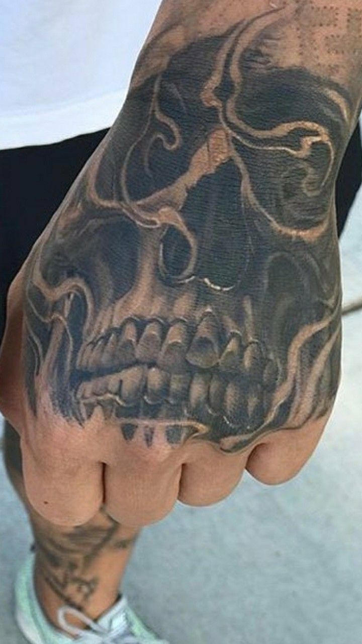 skull hand tattoos for men 0080