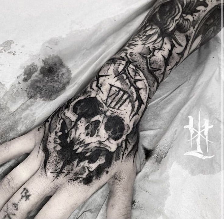 skull hand tattoos for men 0098