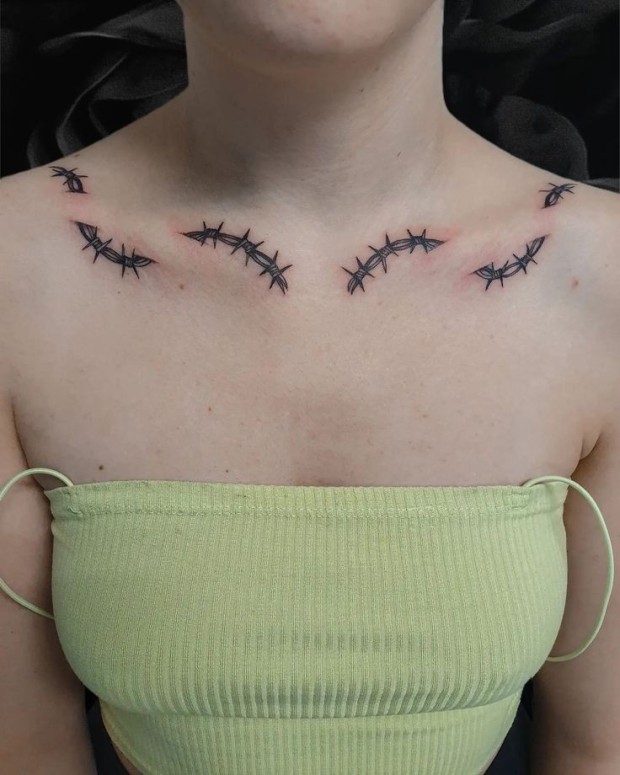 small barb wire tattoos for men