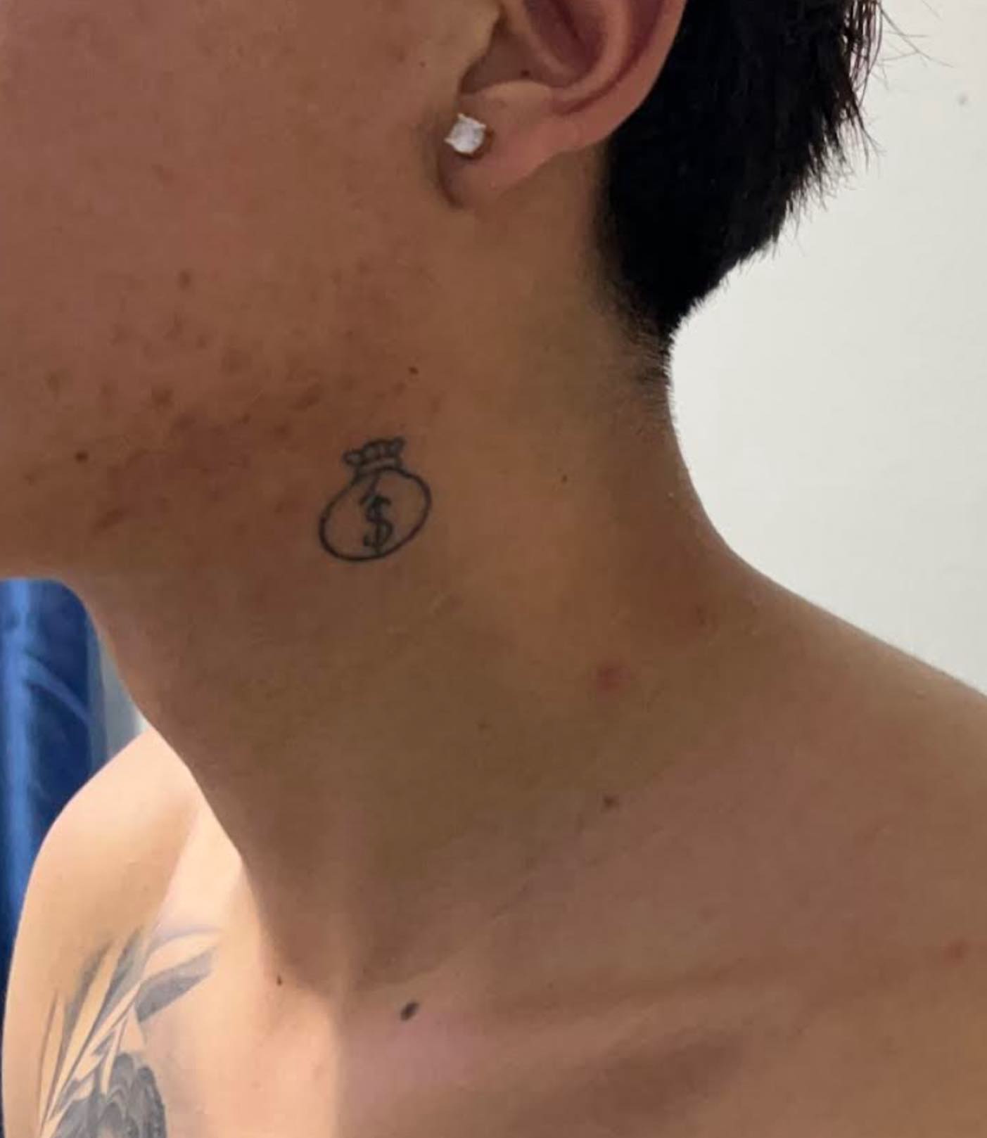 small neck tattoos for men 0058