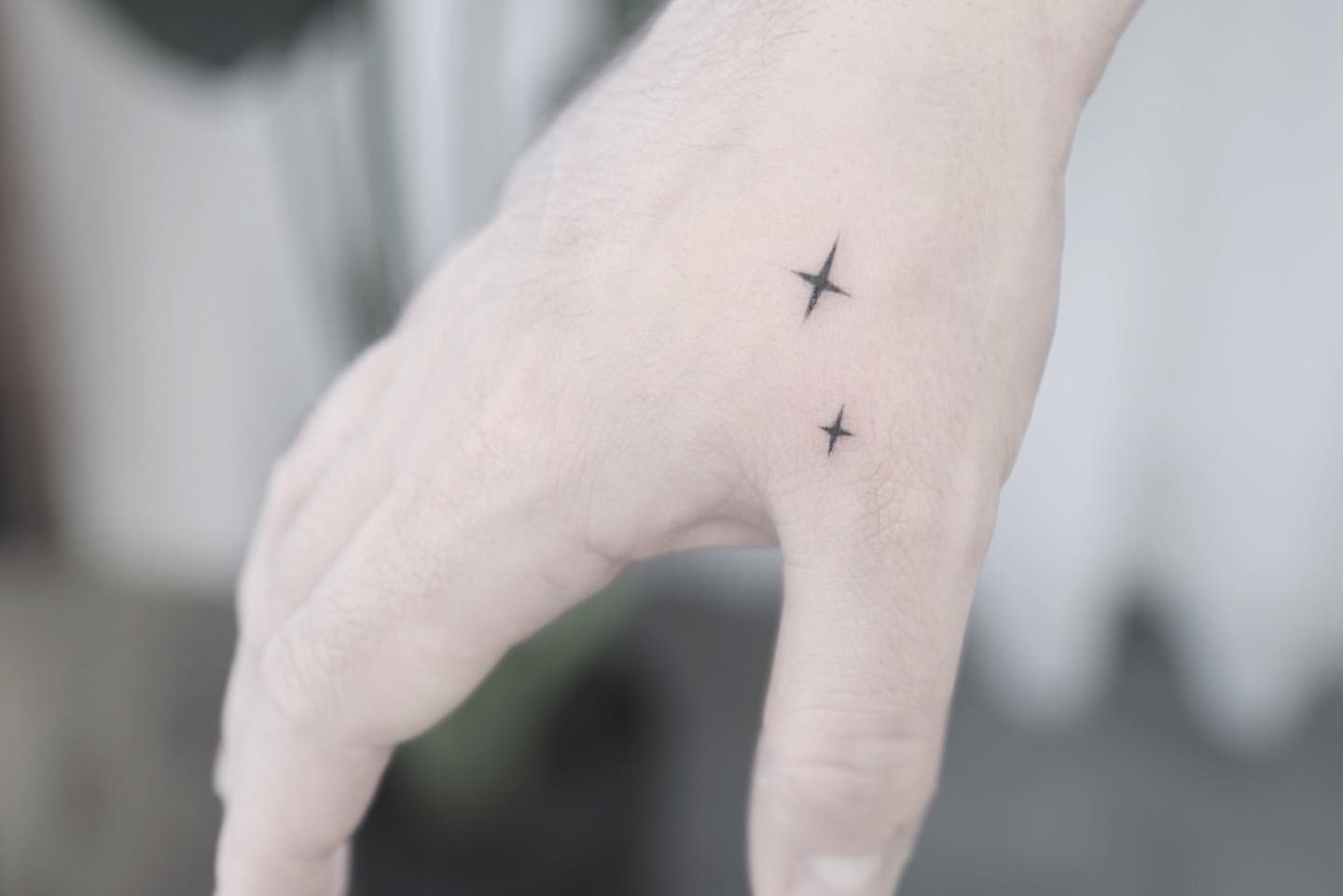 small tattoos for men on hand 0015