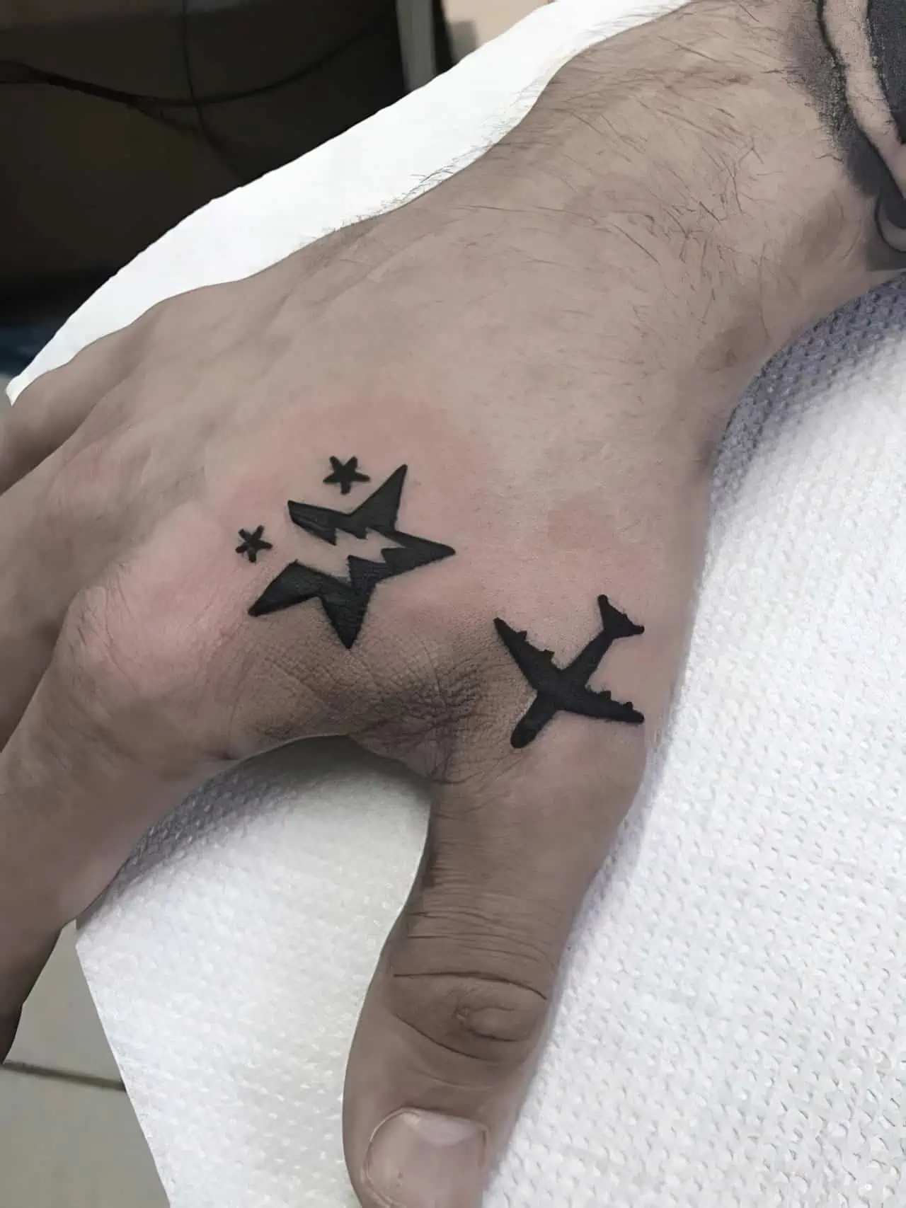 small tattoos for men on hand 0020