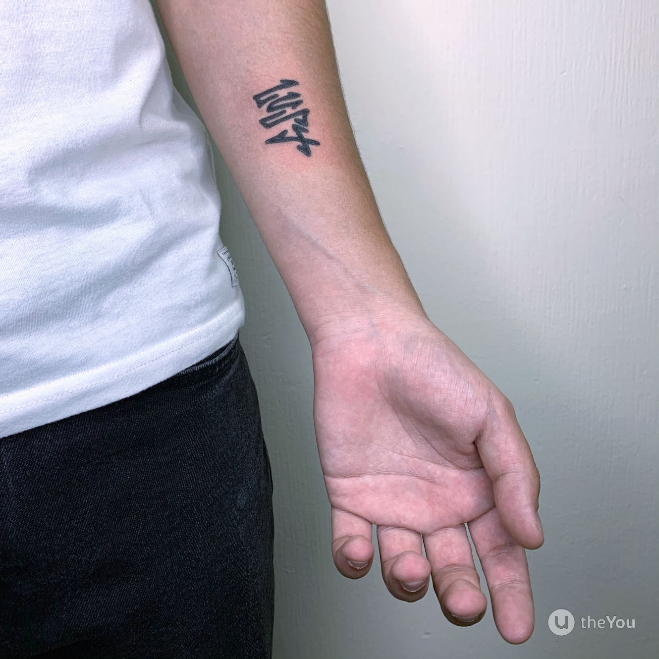 small tattoos for men on hand 0063