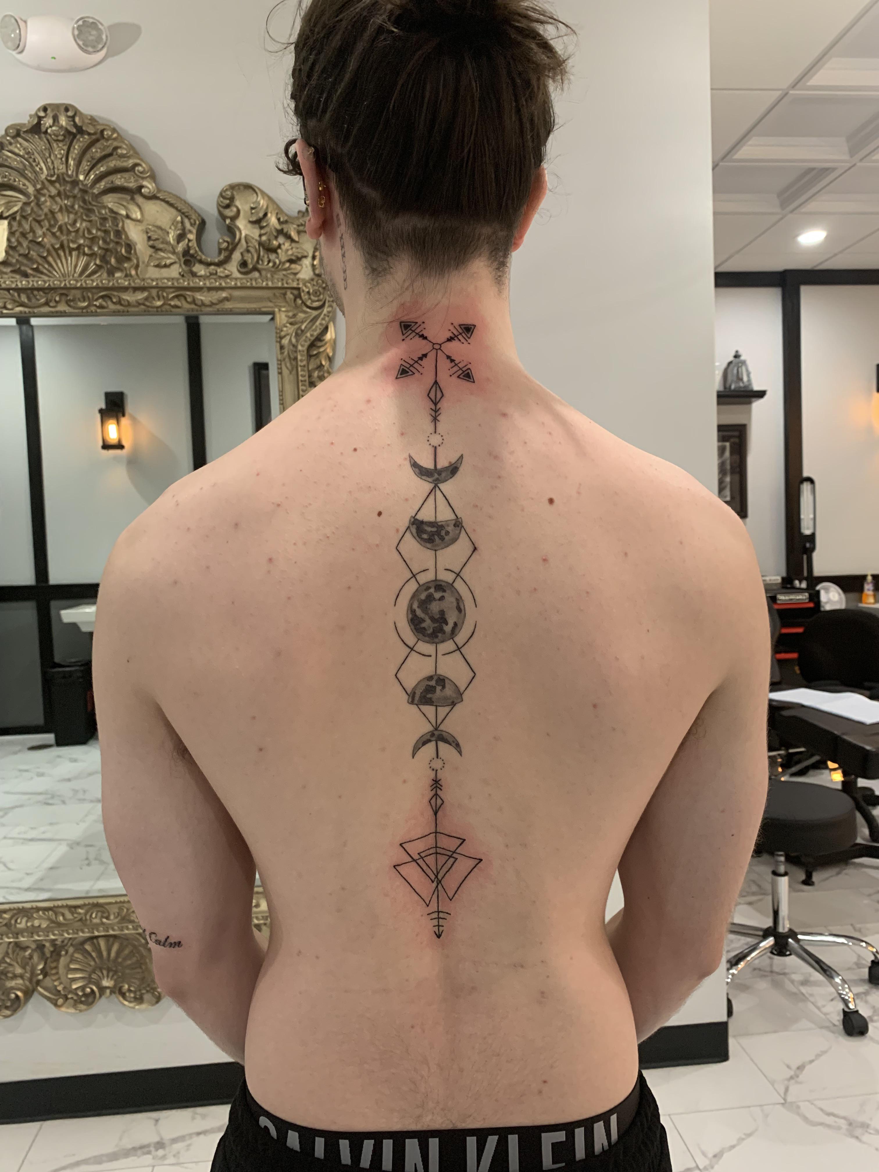 spine tattoos for men 0015