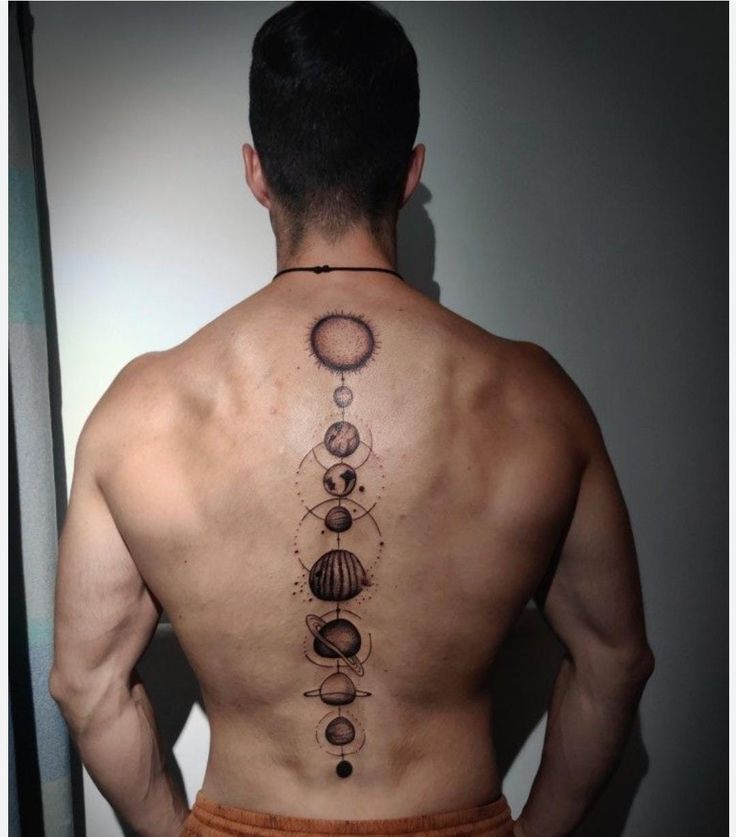 spine tattoos for men 0023