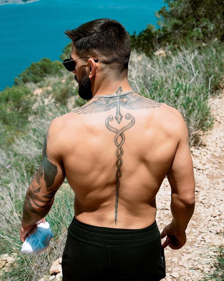 spine tattoos for men 0076