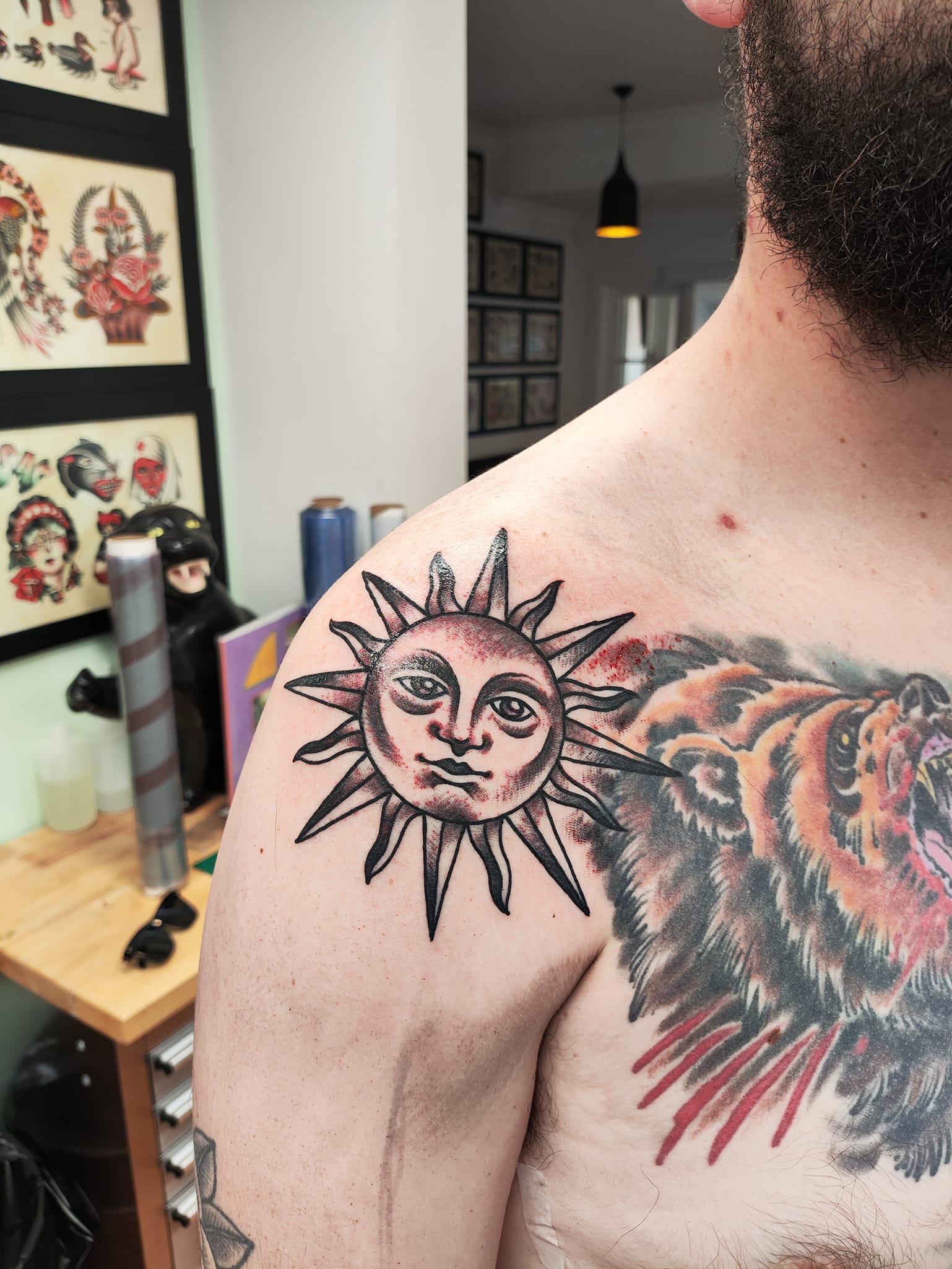 sun tattoos for men 0011