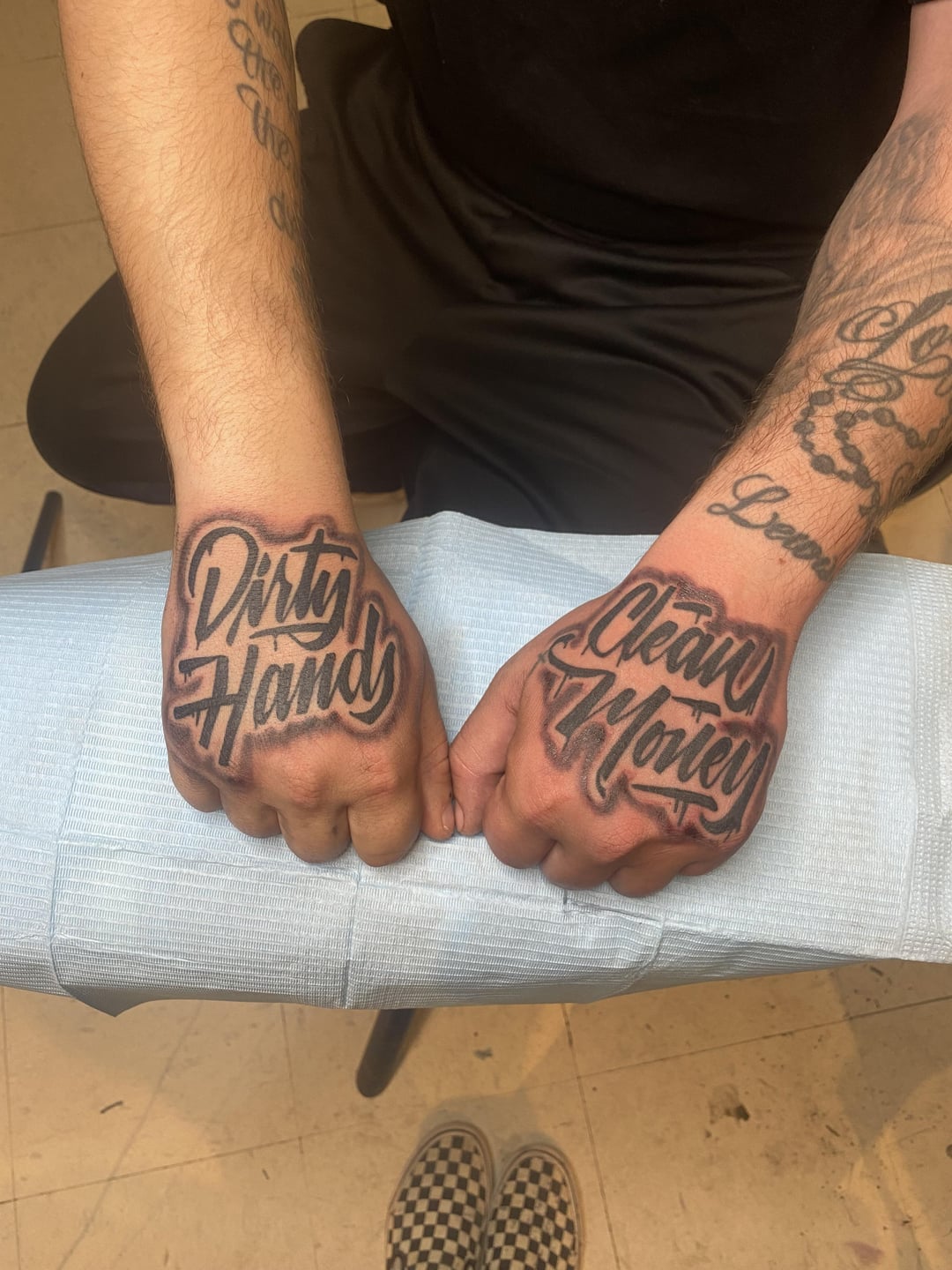 hand tattoos for men 0089