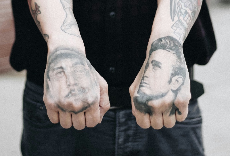 hand tattoos for men 0096