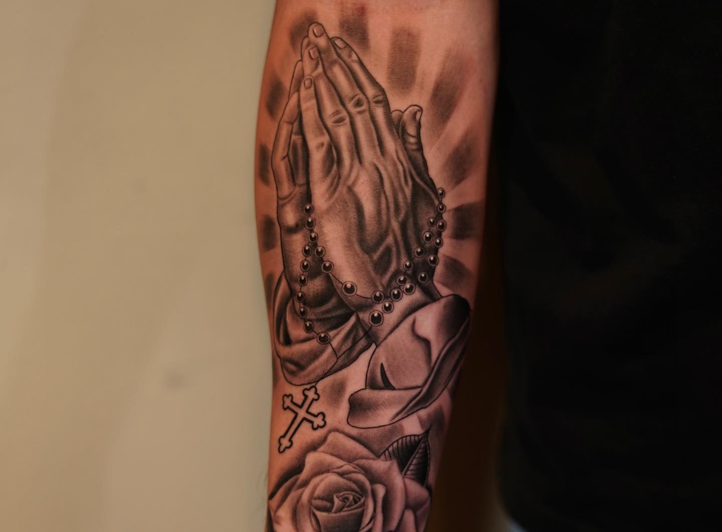 tattoos for men praying hands 0019