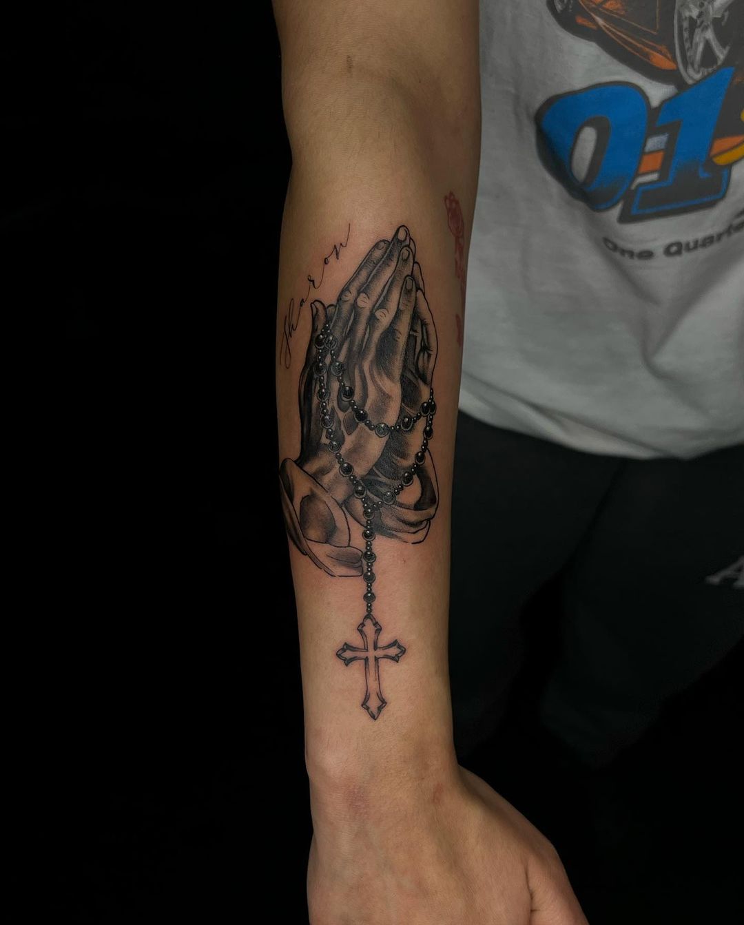 tattoos for men praying hands 0038