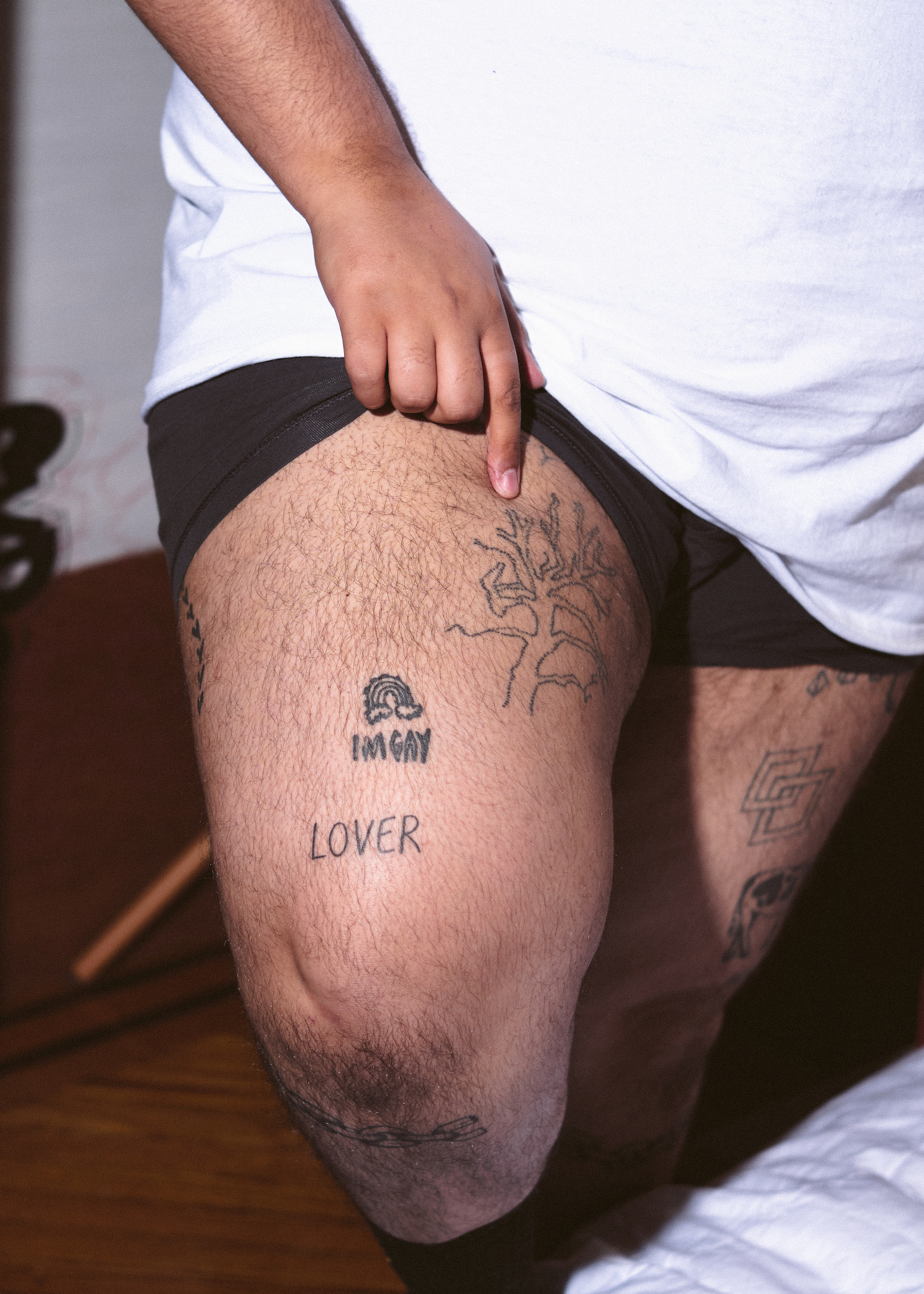 thigh tattoos for men 0021