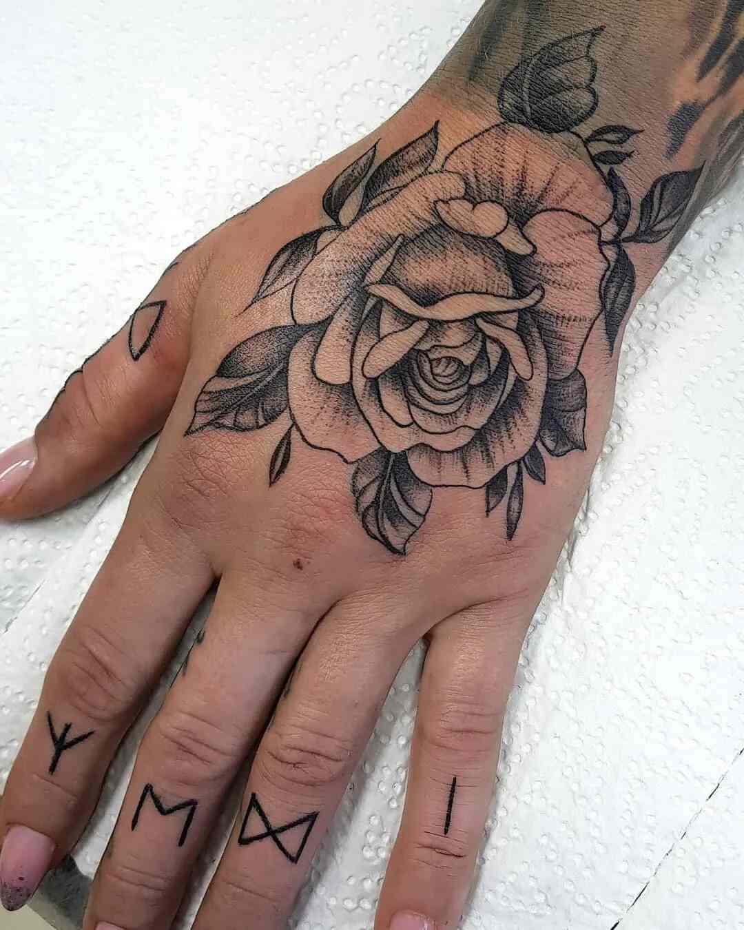 traditional hand tattoos for men 0015