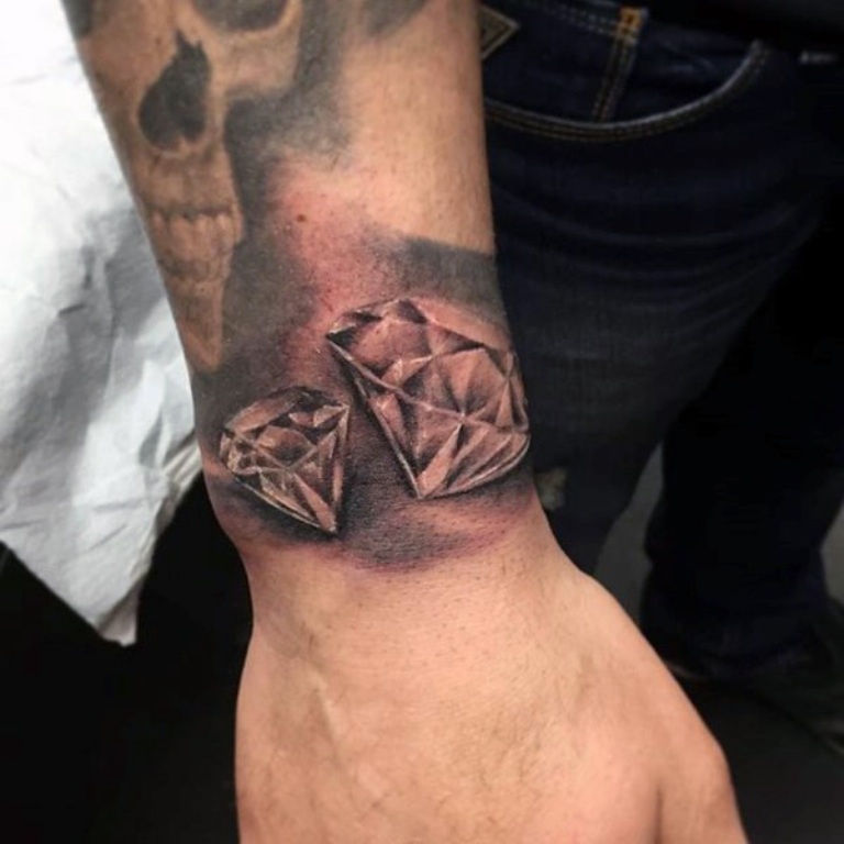 unique diamond tattoos for men