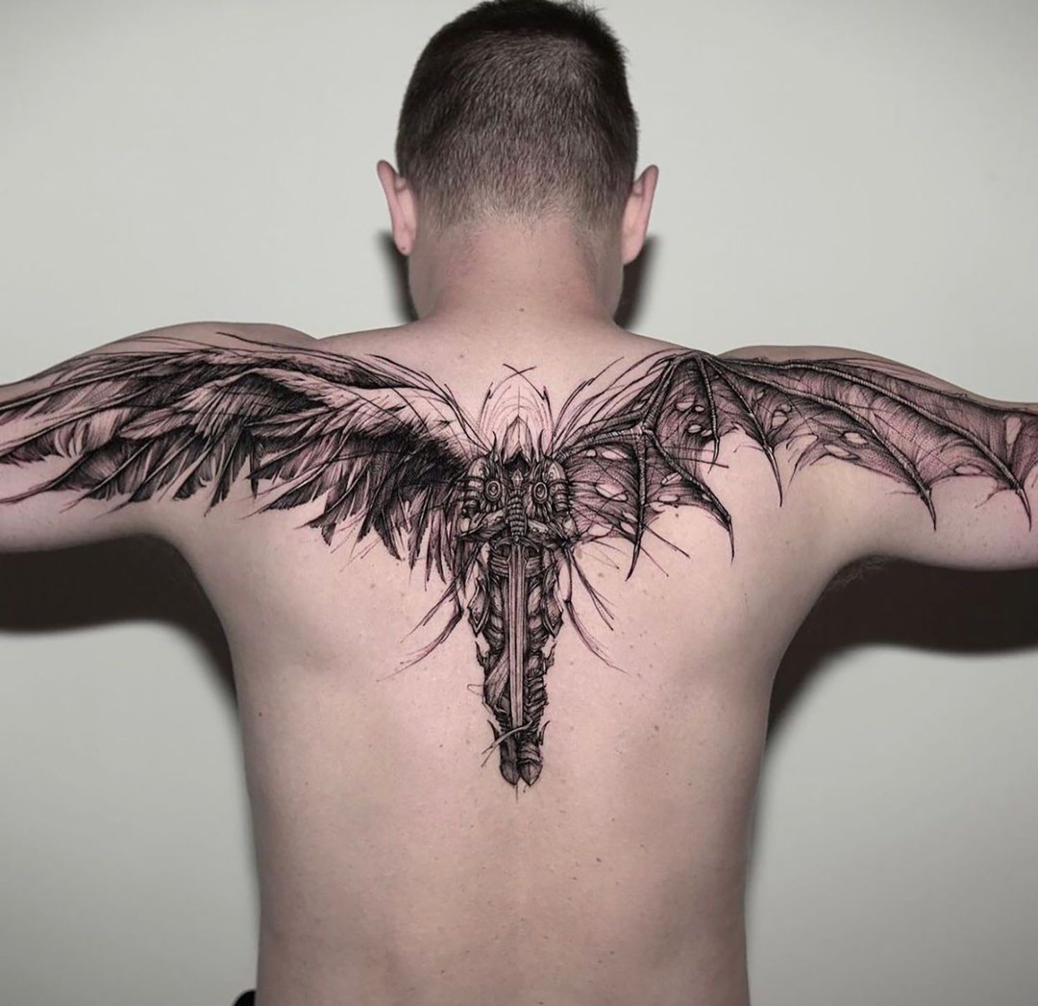 unique mens wing tattoo for the back styles