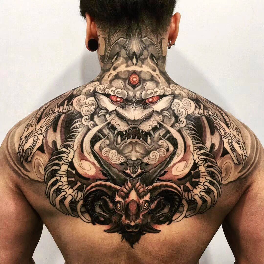 upper back tattoos for men 0058