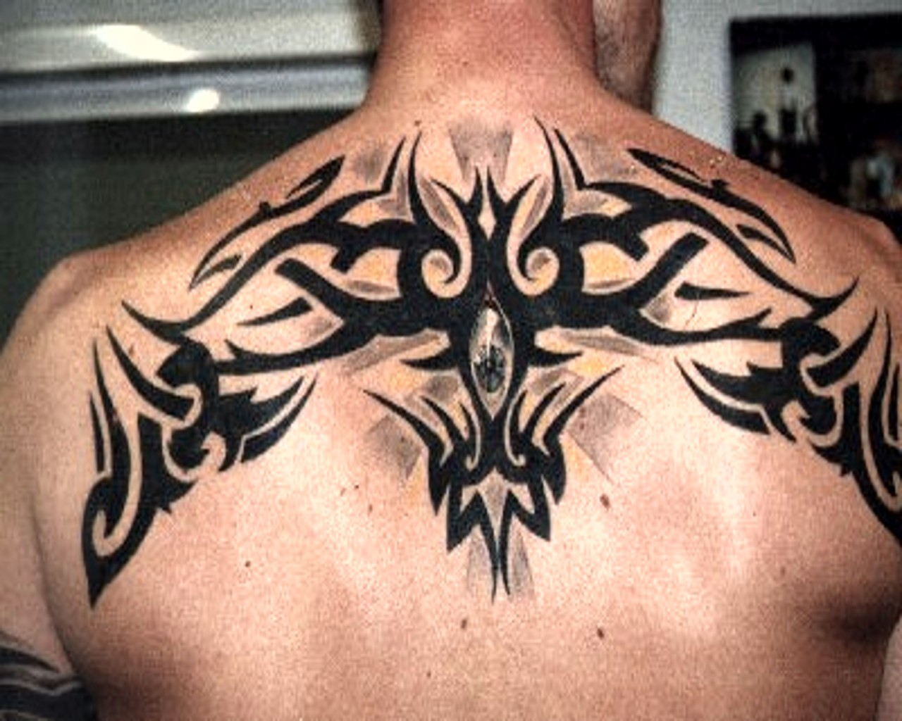 upper back tattoos for men 0081