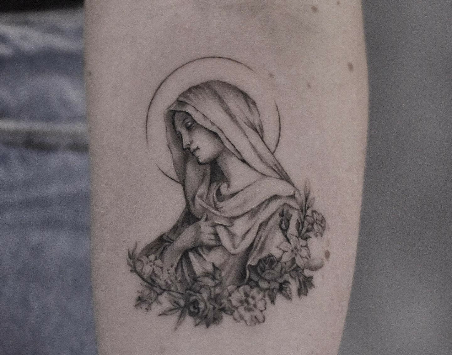 Virgin Mary tattoos for men 0051