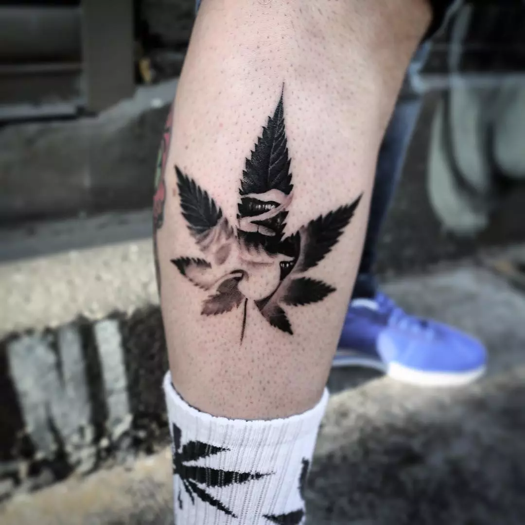 weed tattoos for men 0012